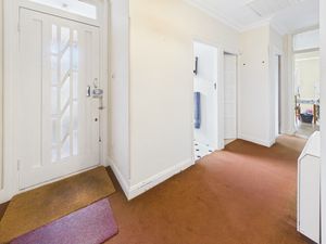 ENTRANCE HALLWAY- click for photo gallery